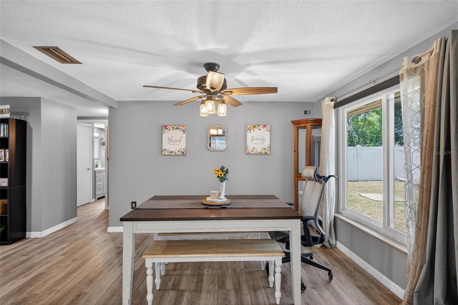 JASMINE LAKES - Residential