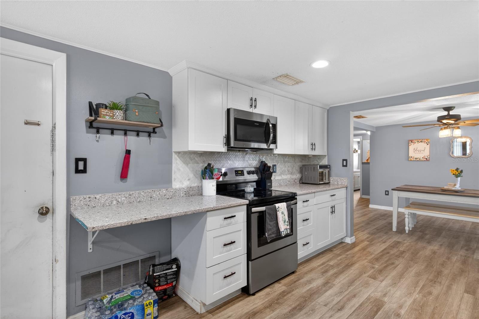 JASMINE LAKES - Residential