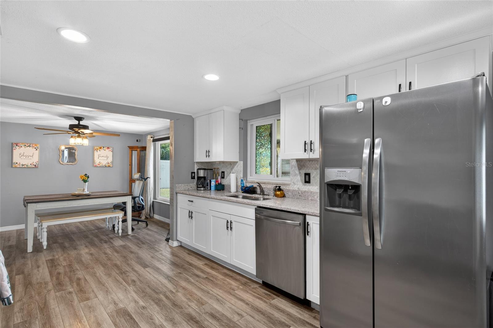 JASMINE LAKES - Residential