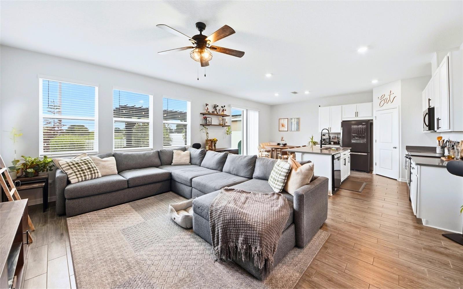 SOUTH FORK S & TR T - Residential