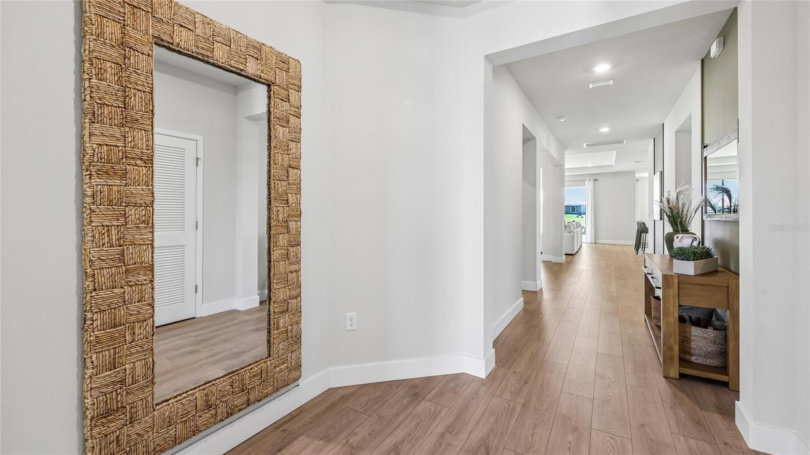 BUCHANAN TRAILS - Residential