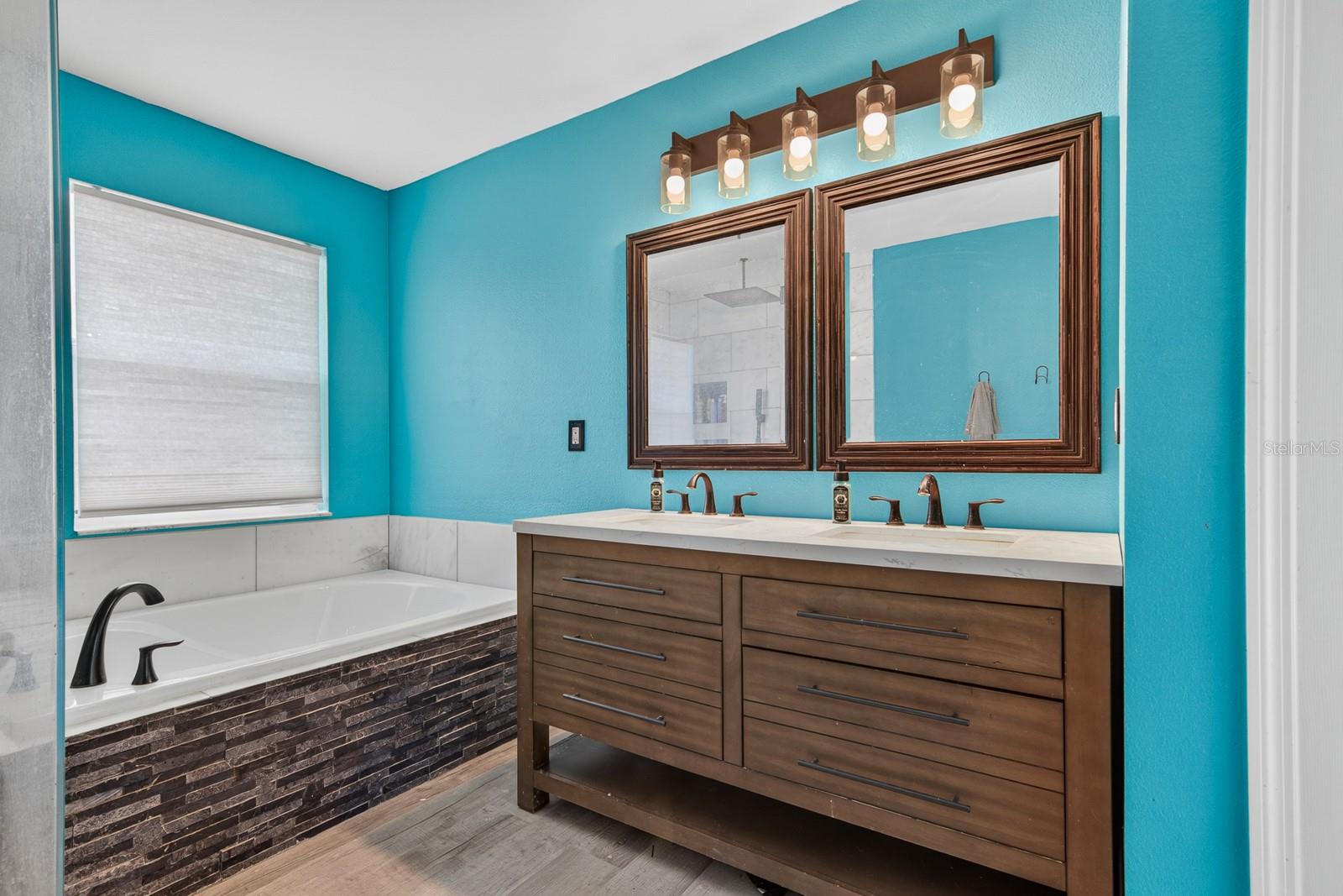 RIVERCREST PHASE 1A - Residential