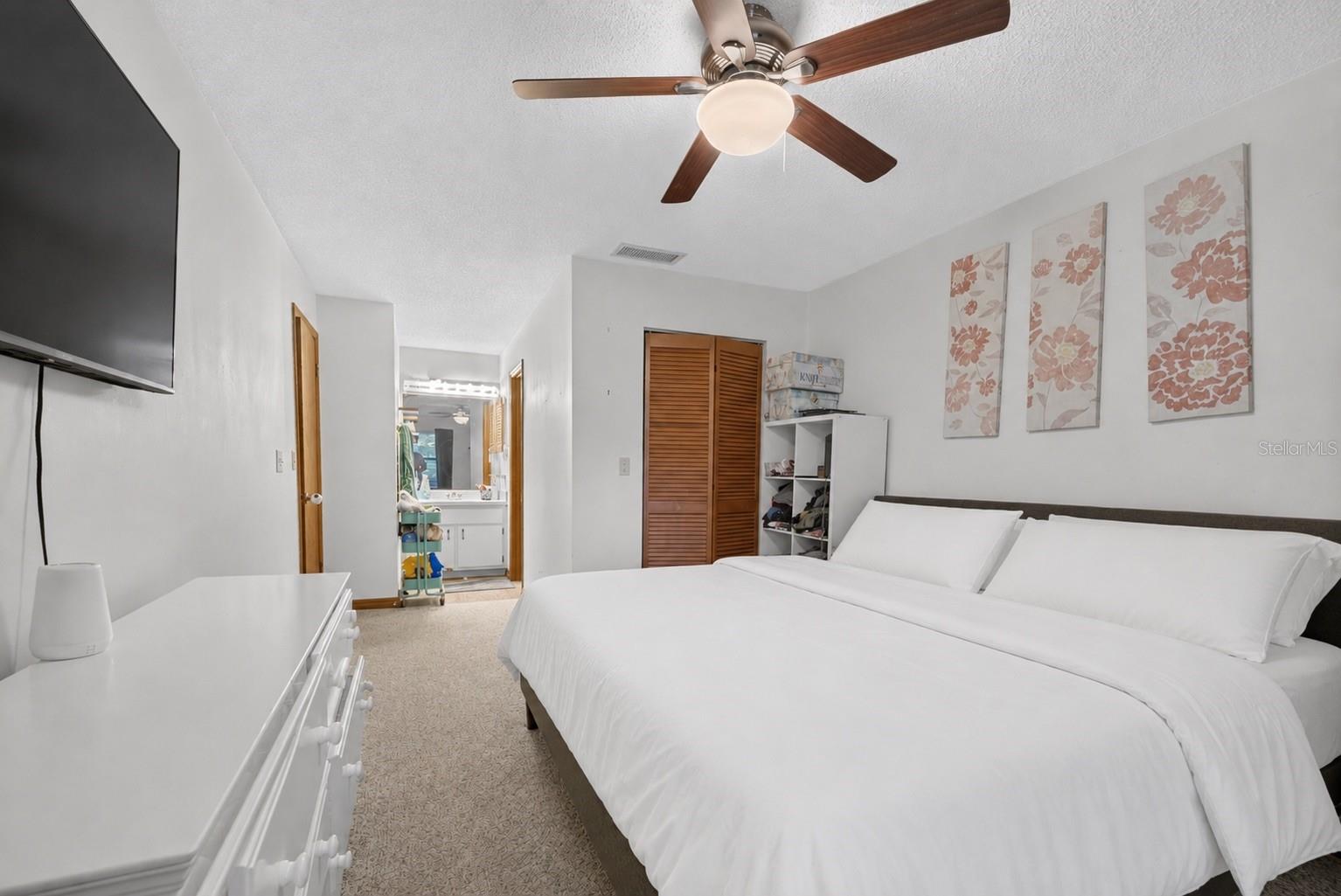 OAKBROOK VILLAGE - Residential