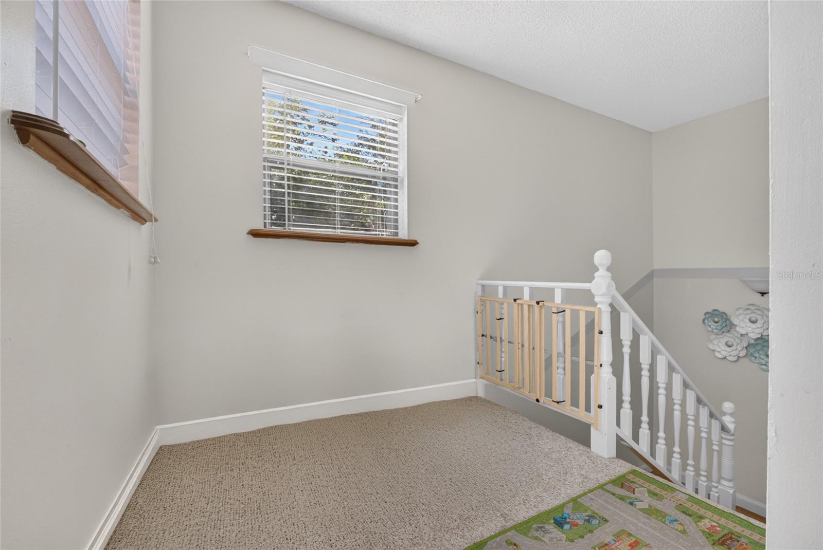 OAKBROOK VILLAGE - Residential