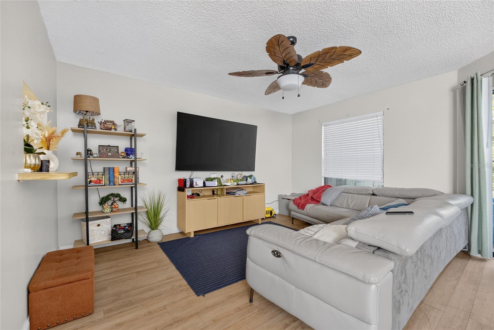 OAKBROOK VILLAGE - Residential