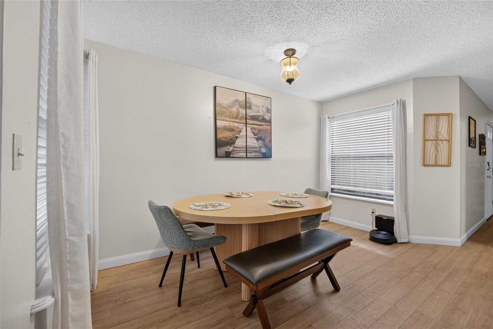 OAKBROOK VILLAGE - Residential