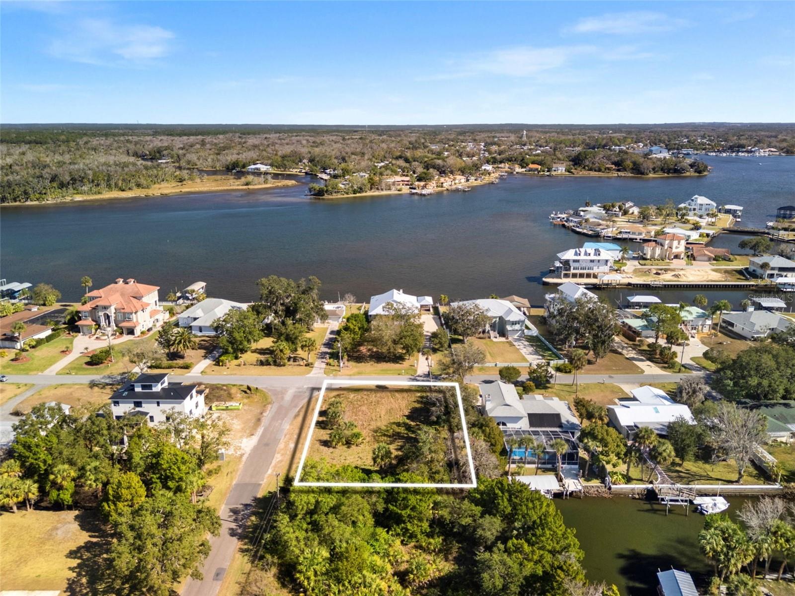 WATERS EDGE UNIT 1 - Land