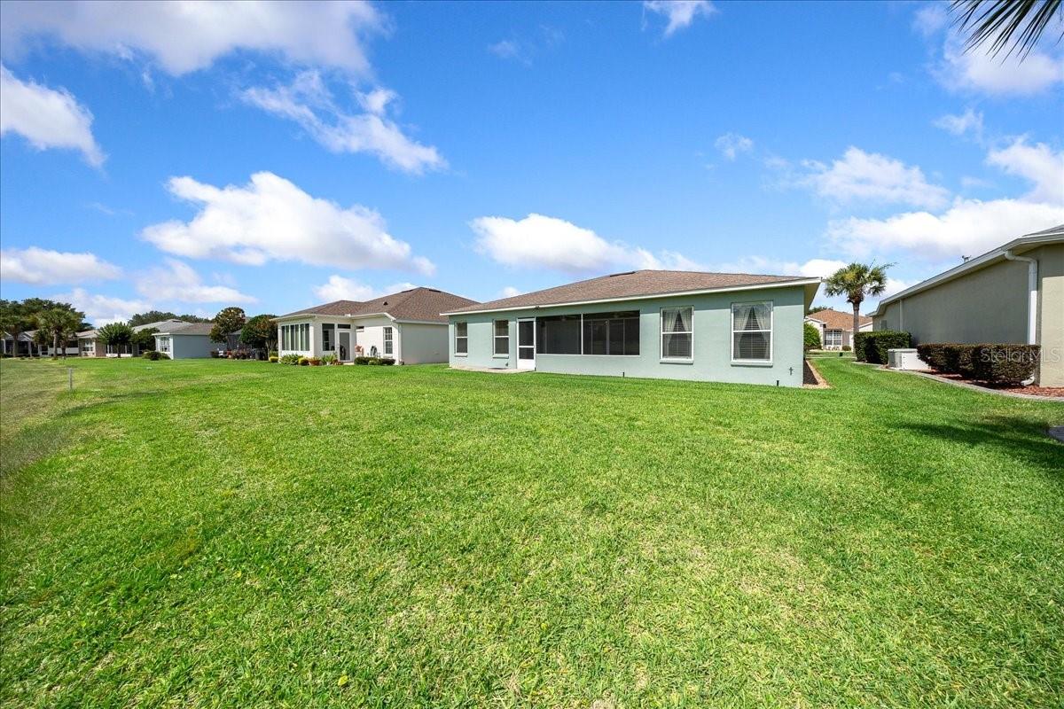 SUMMERGLEN - Residential