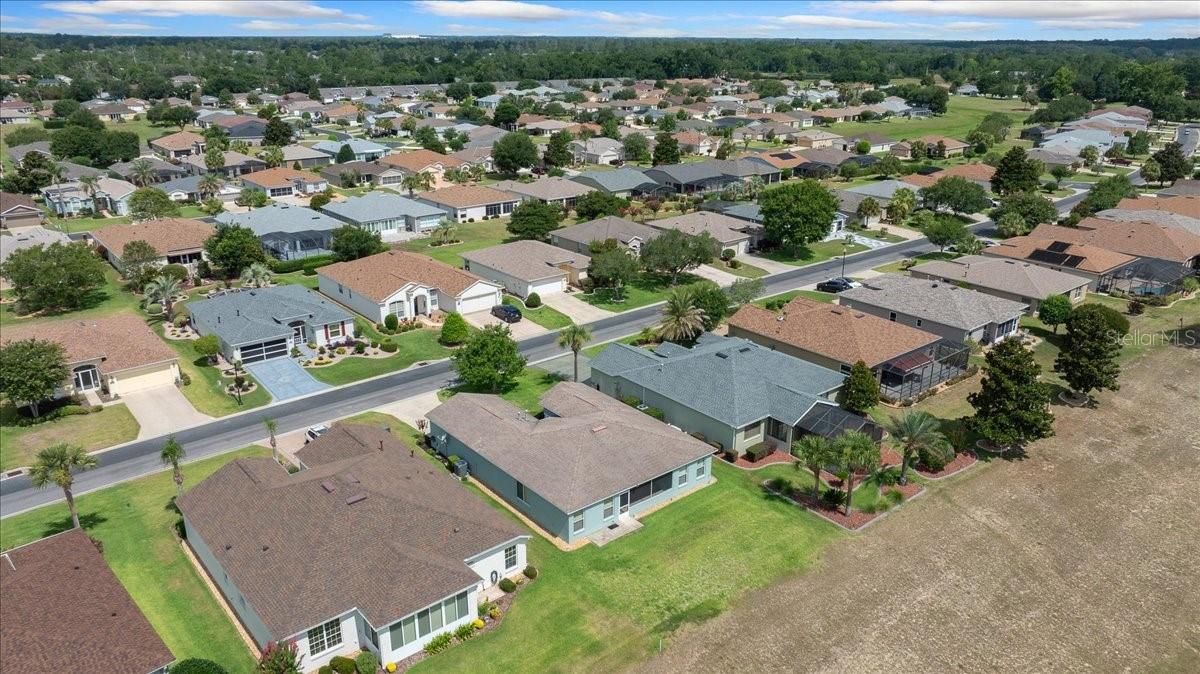 SUMMERGLEN - Residential