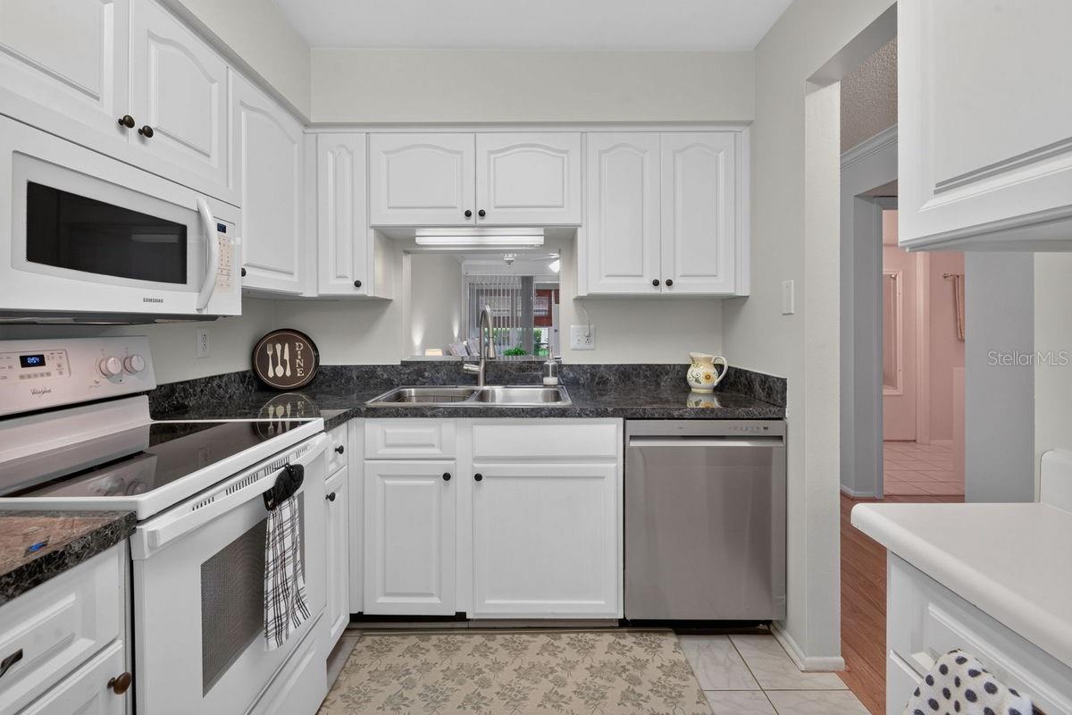 PINEHURST VILLAGE - Residential