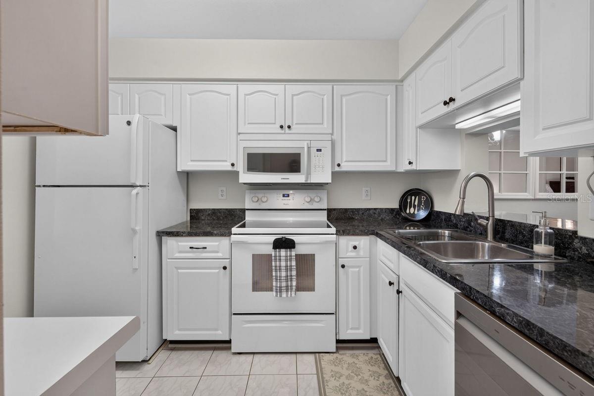 PINEHURST VILLAGE - Residential