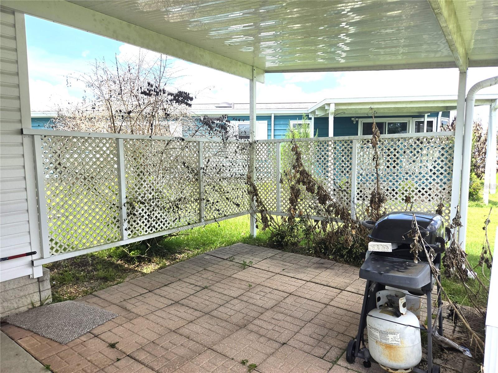 SWEETWATER GOLF & TENNIS CLUB ADD 01 - Residential
