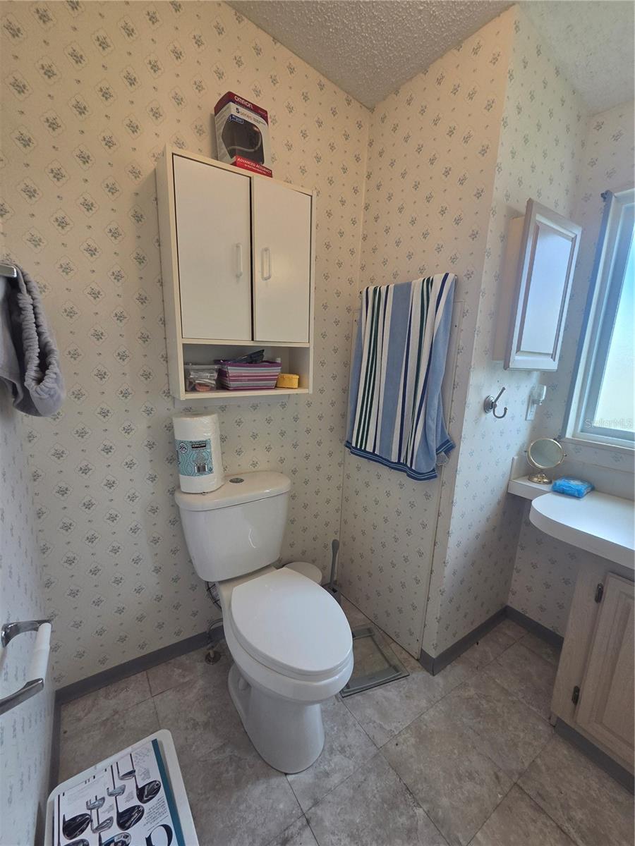 SWEETWATER GOLF & TENNIS CLUB ADD 01 - Residential