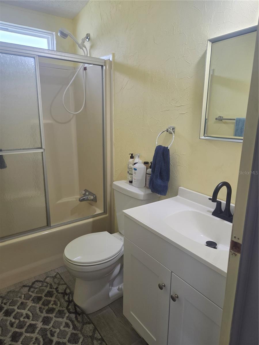 SWEETWATER GOLF & TENNIS CLUB ADD 01 - Residential