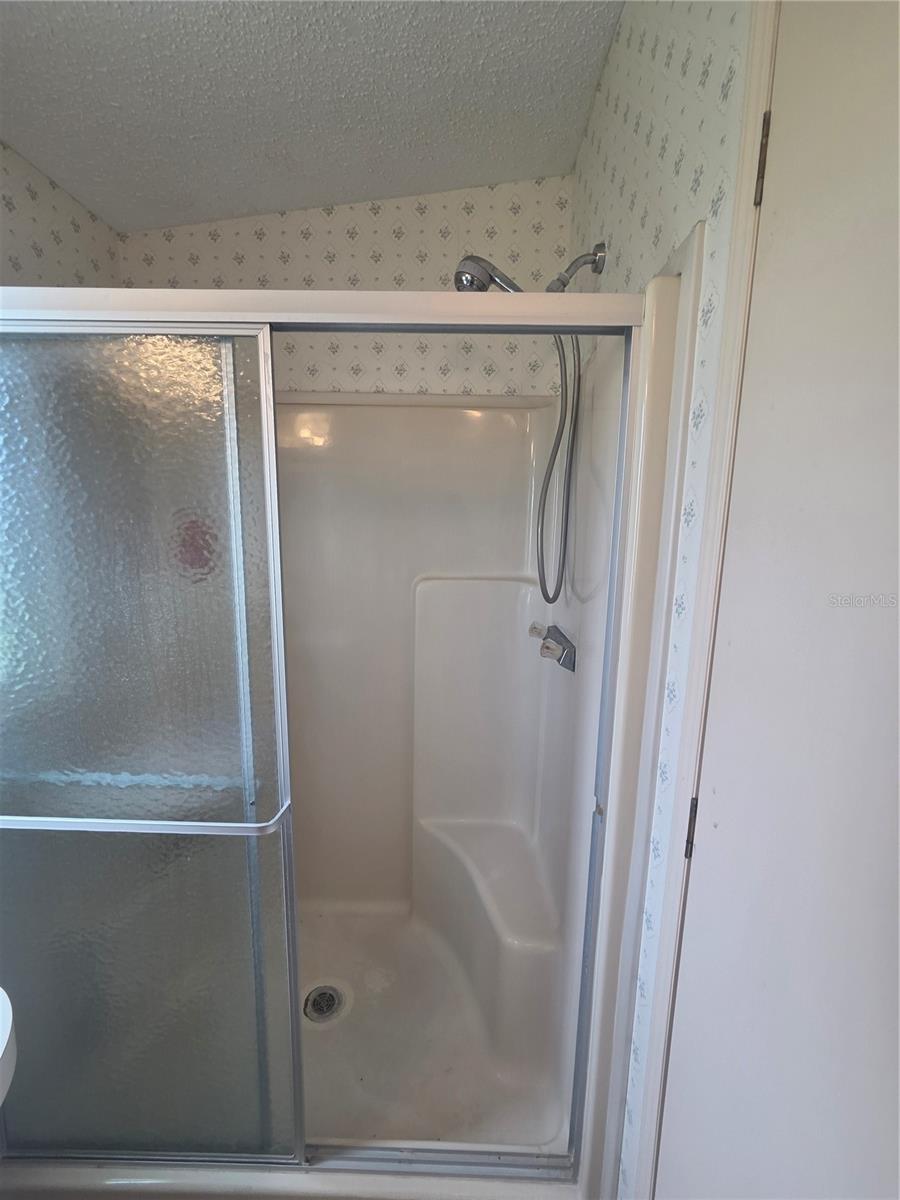 SWEETWATER GOLF & TENNIS CLUB ADD 01 - Residential