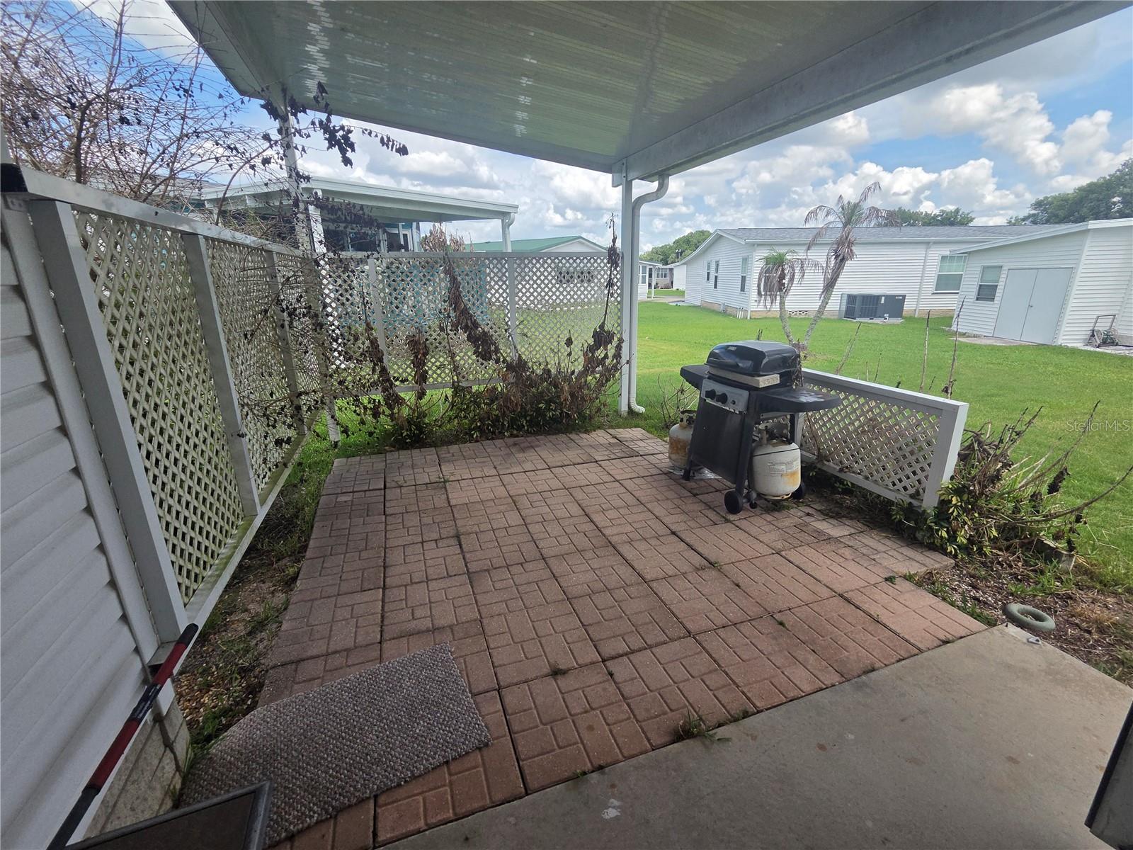 SWEETWATER GOLF & TENNIS CLUB ADD 01 - Residential