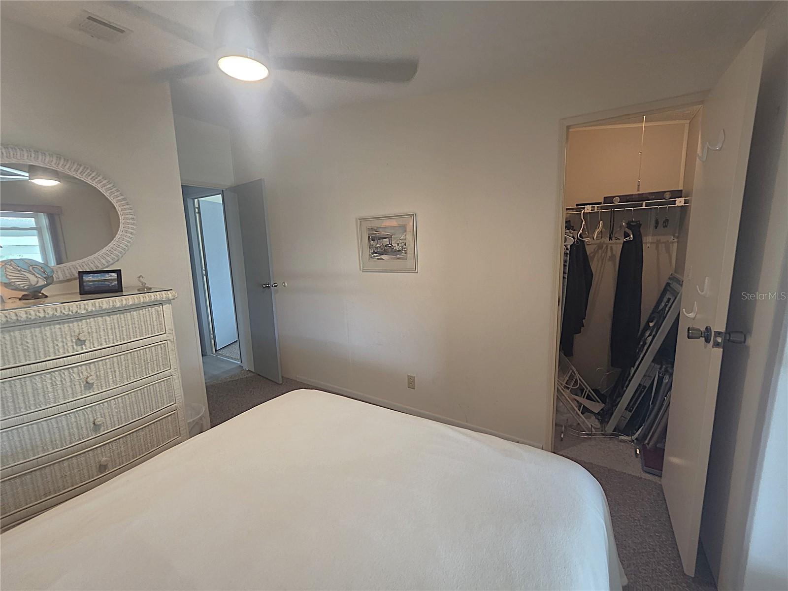 SWEETWATER GOLF & TENNIS CLUB ADD 01 - Residential