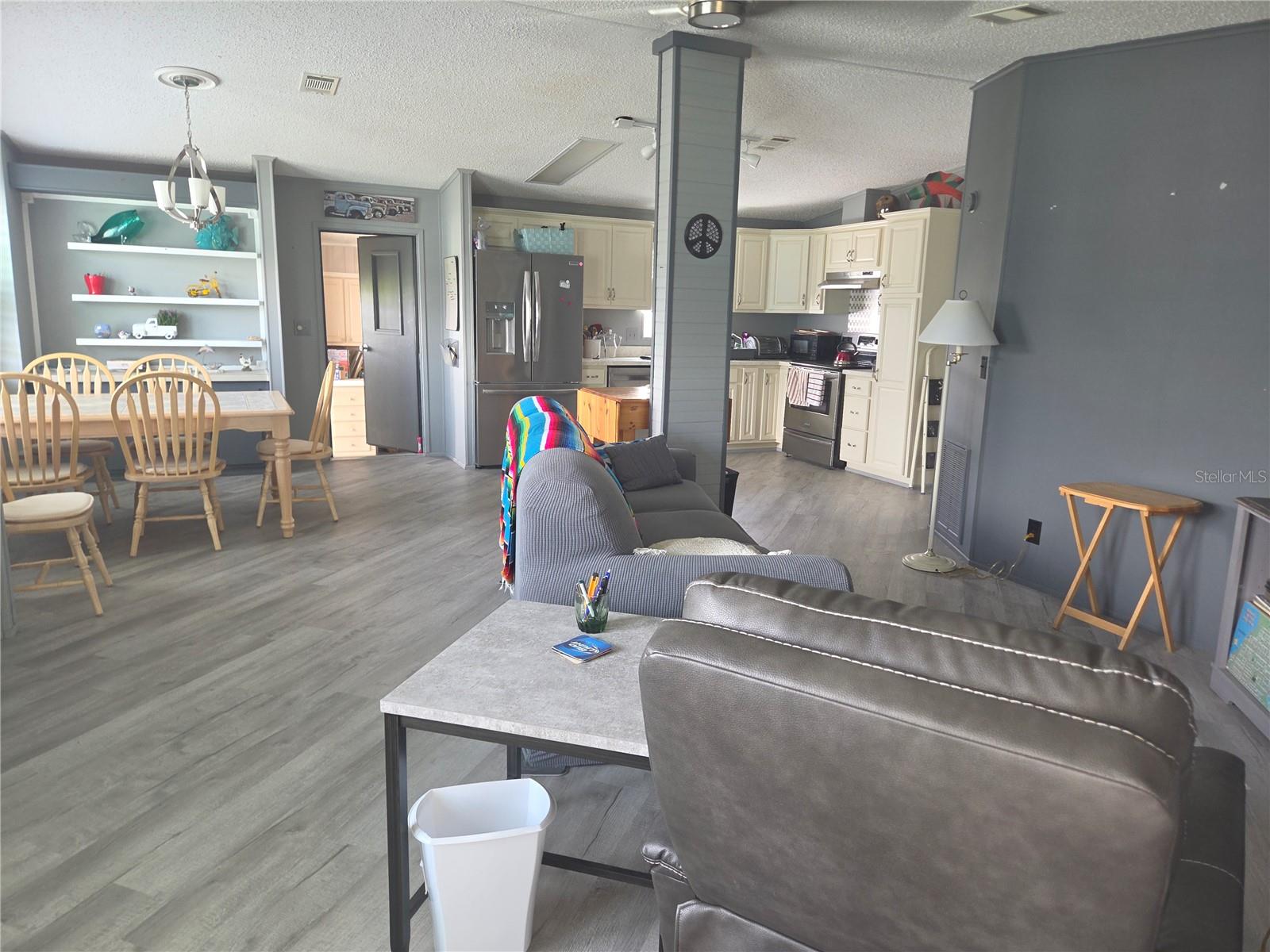 SWEETWATER GOLF & TENNIS CLUB ADD 01 - Residential