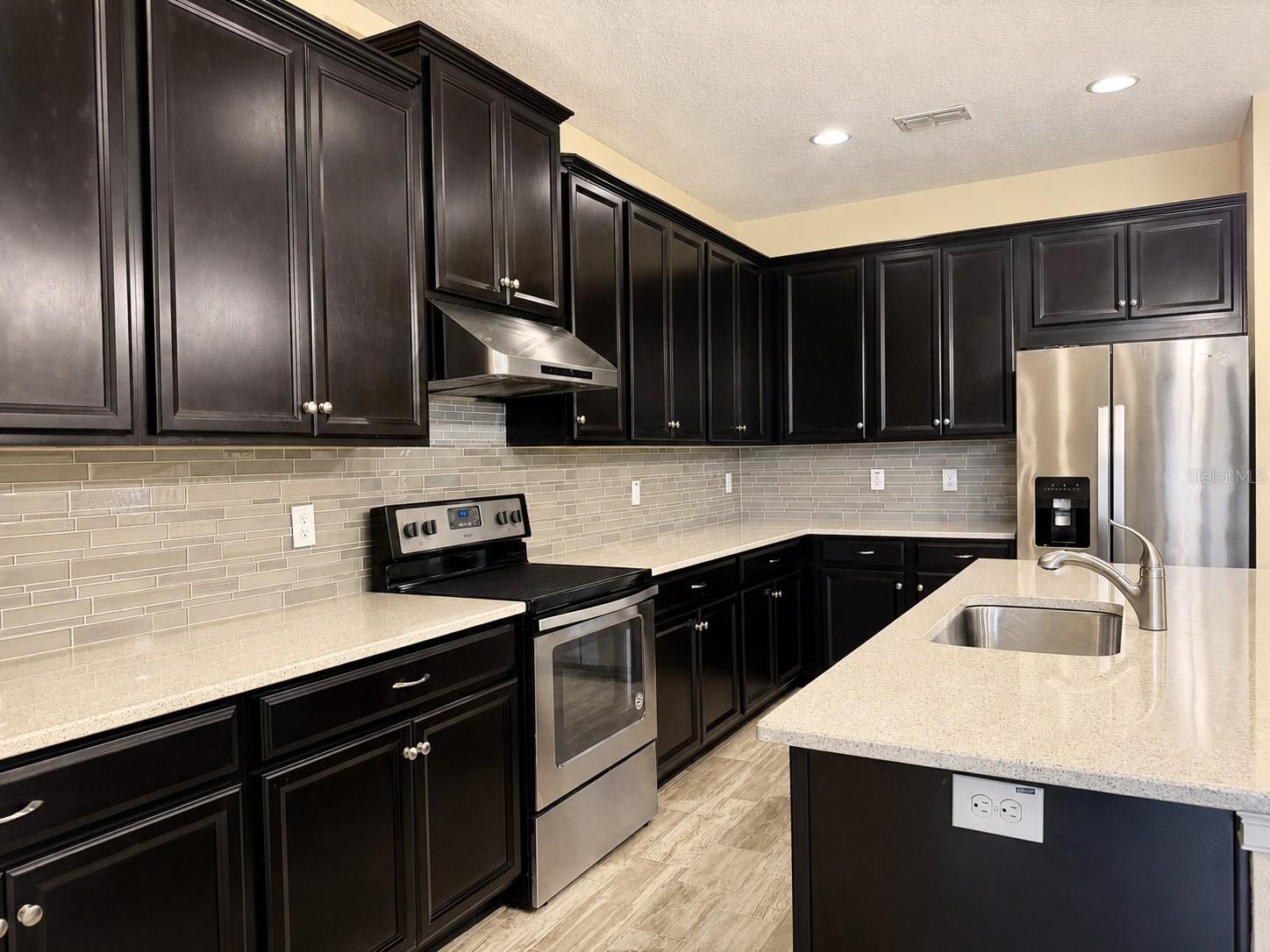 BOYETTE PARK PH 1/A 1/B 1/D - Residential