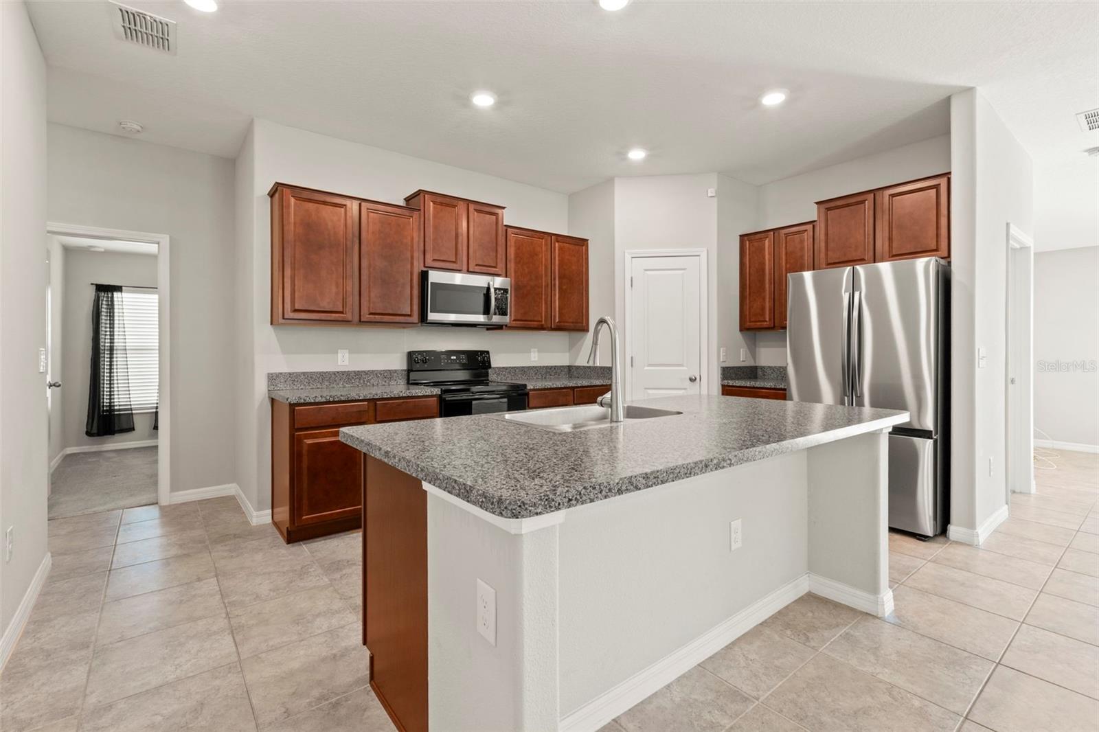 AYERSWORTH GLEN PH 3B - Residential