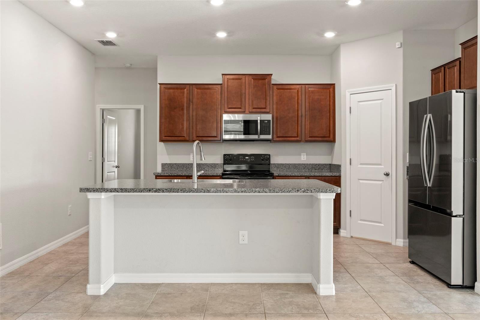 AYERSWORTH GLEN PH 3B - Residential