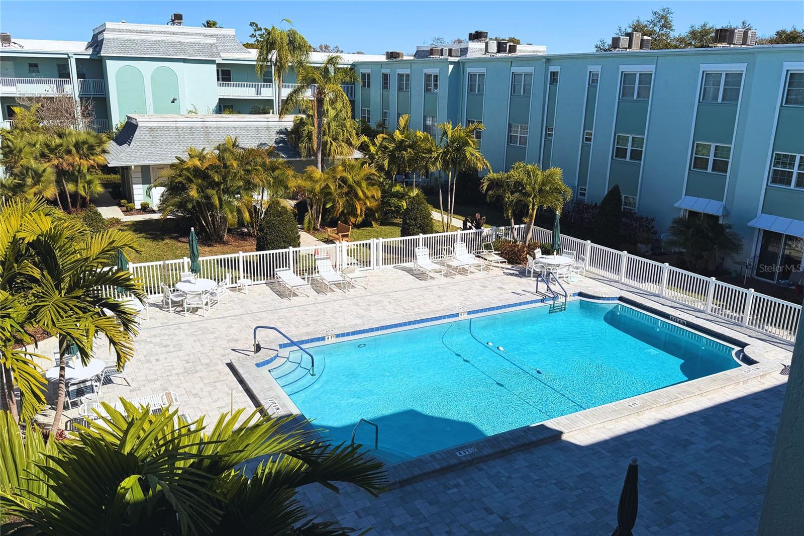 BELLEAIR FOREST - Residential