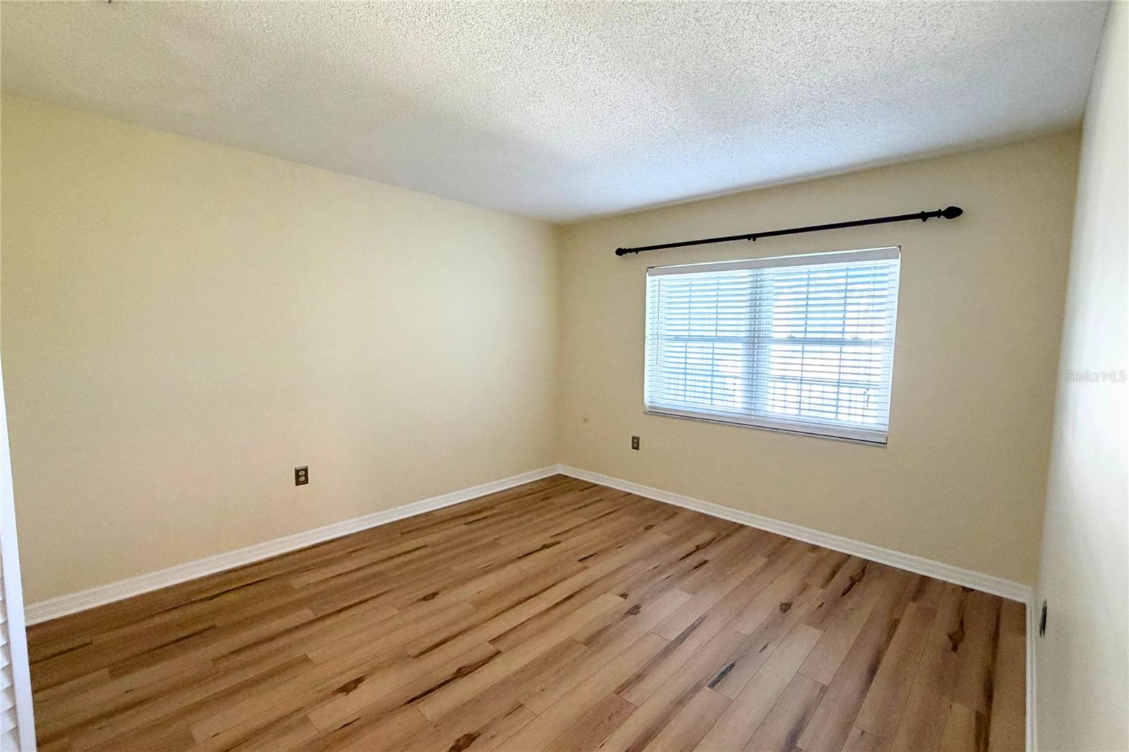 BELLEAIR FOREST - Residential