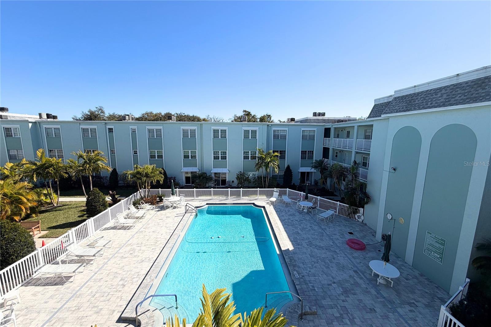 BELLEAIR FOREST - Residential