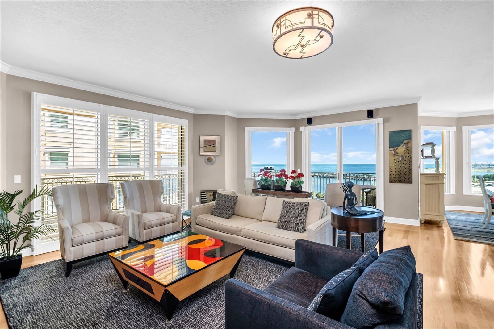 VINOY PLACE CONDO - Residential