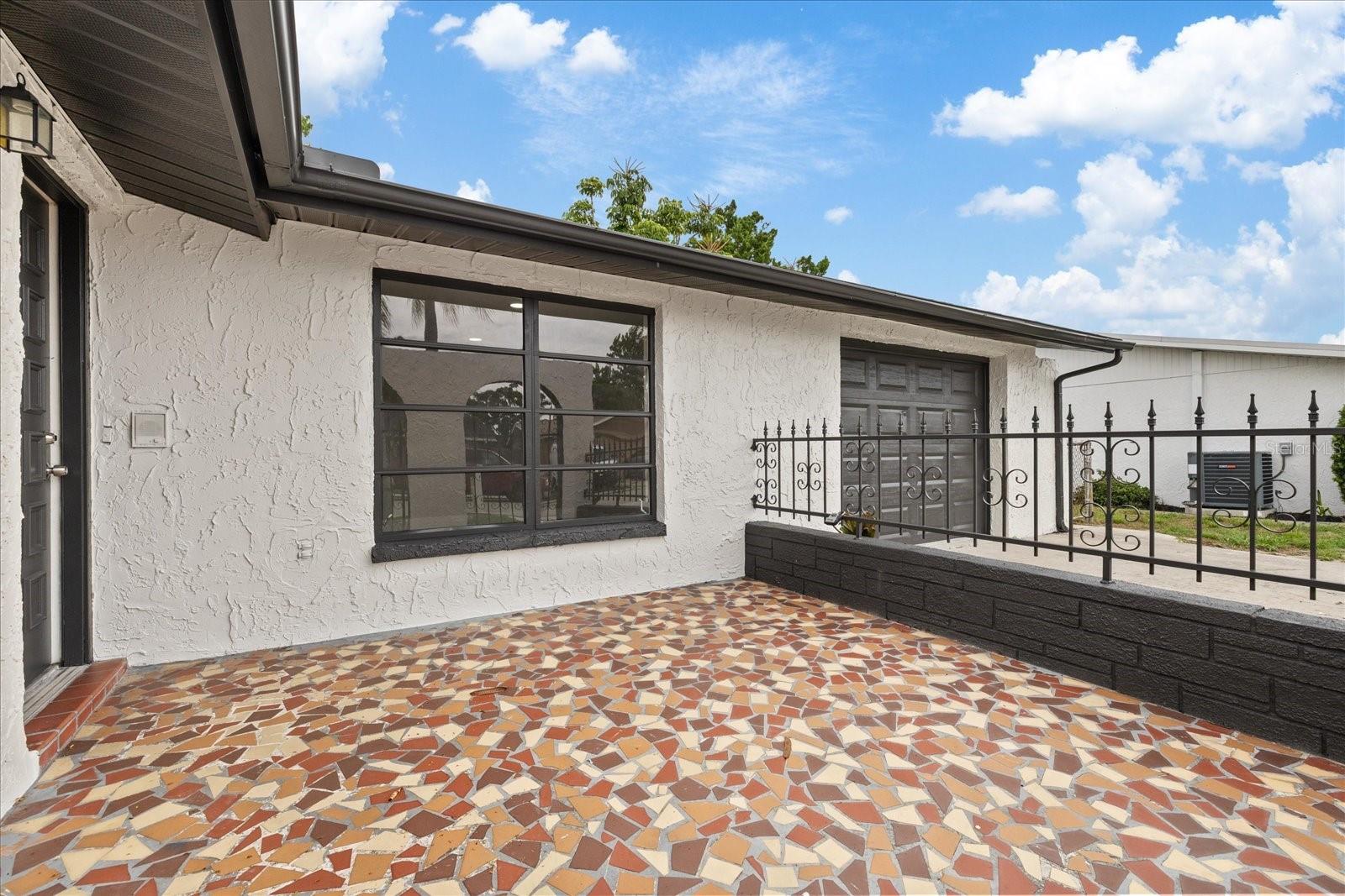EMBASSY HILLS - Residential