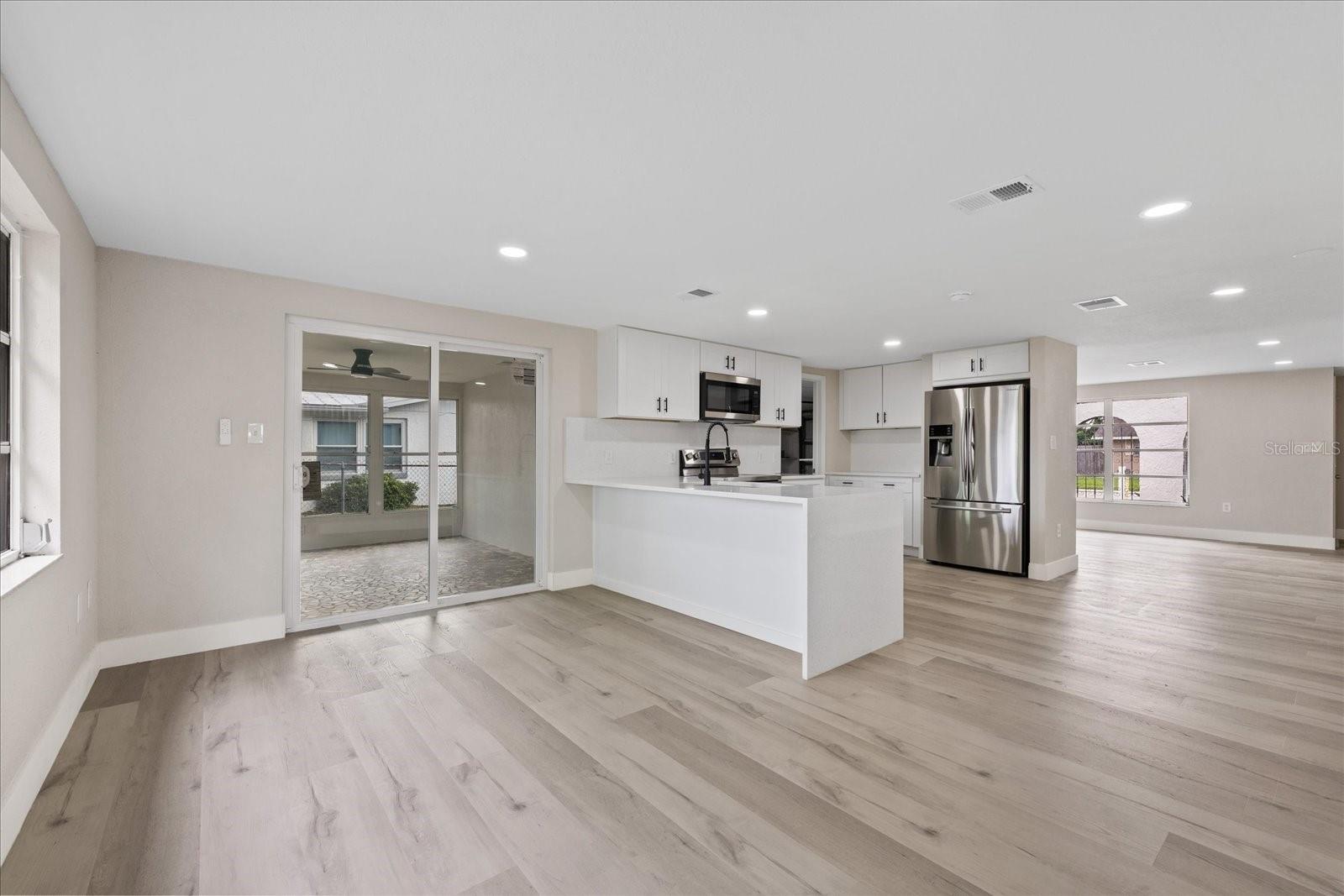 EMBASSY HILLS - Residential