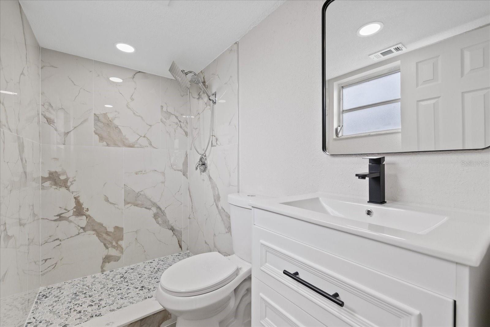 EMBASSY HILLS - Residential