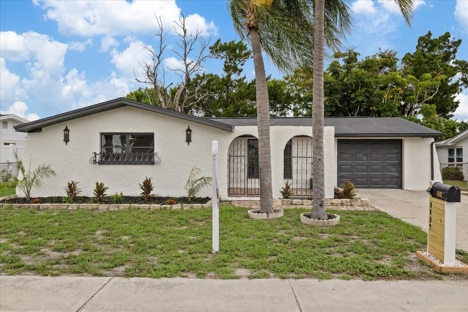 EMBASSY HILLS - Residential