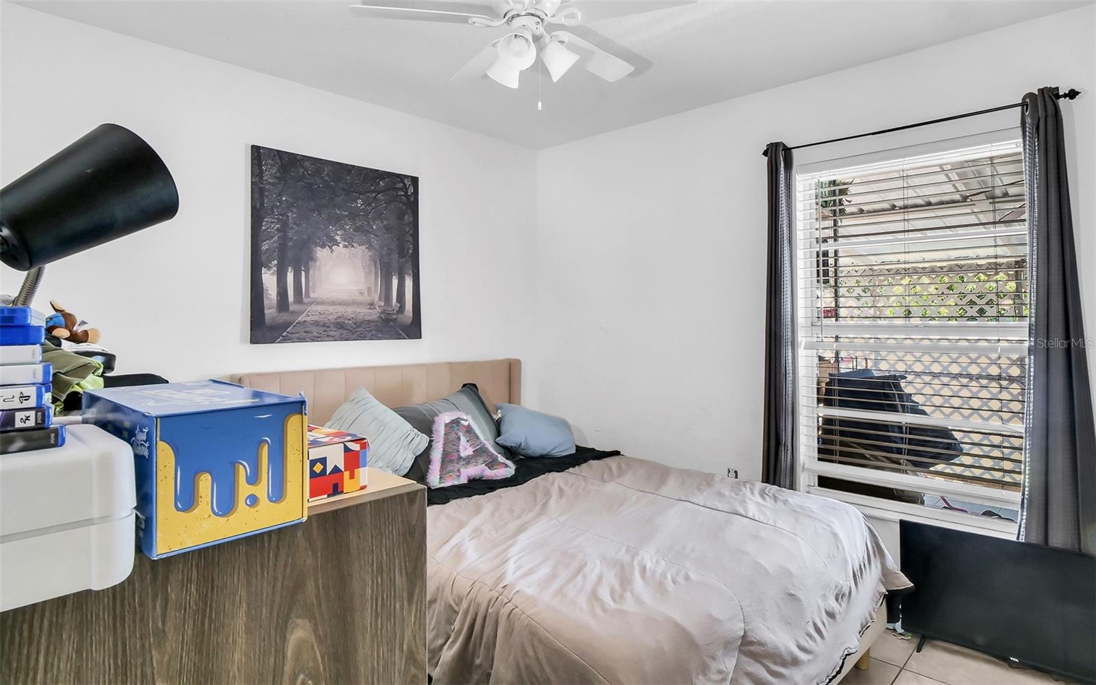 RIVER MANOR - Residential