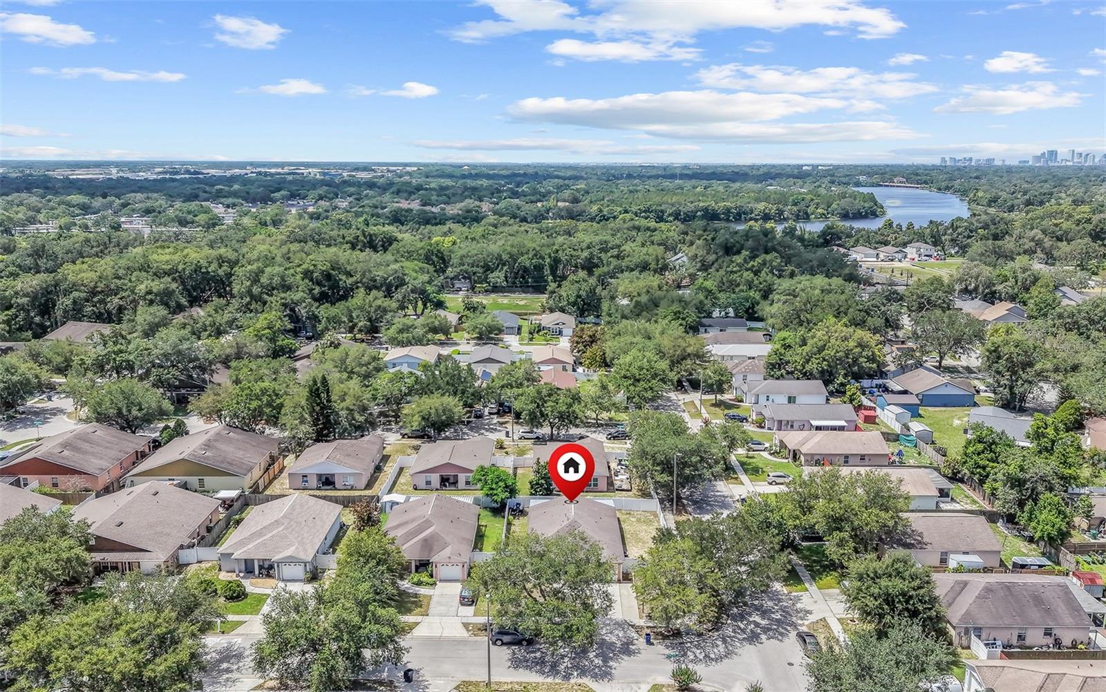 RIVER MANOR - Residential
