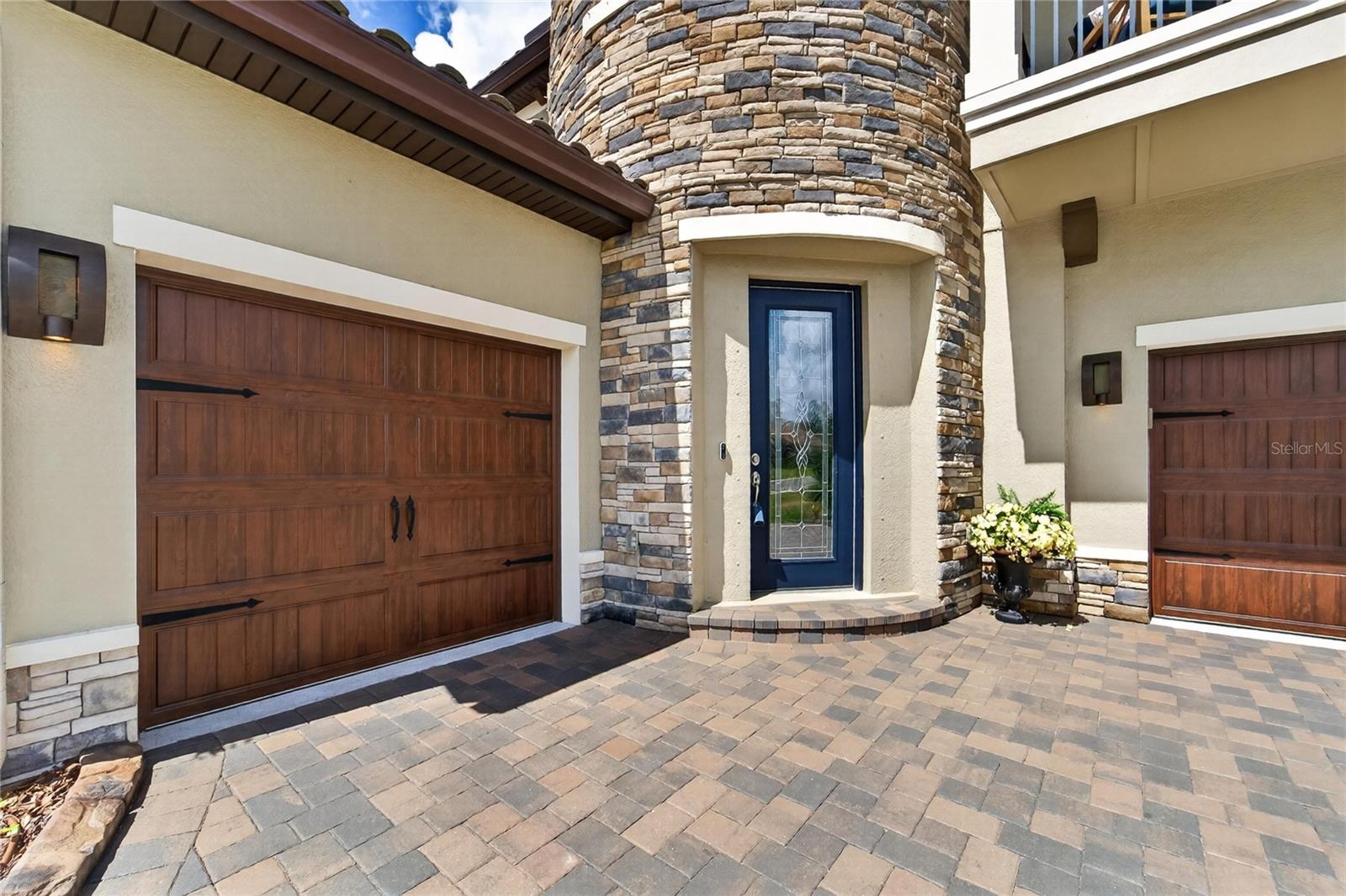 SANCTUARY/JOHN MOORE ROAD - Residential
