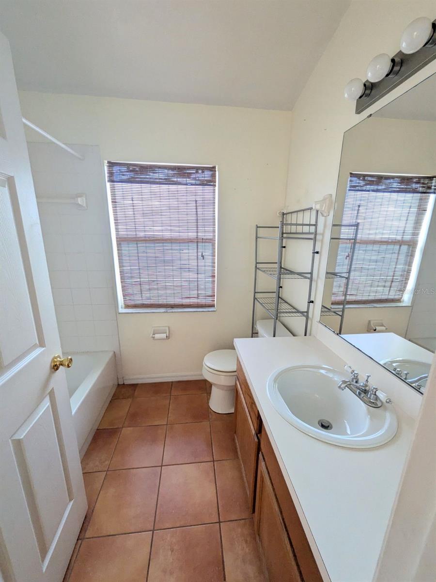 REGENCY PLACE PH 02 - Residential