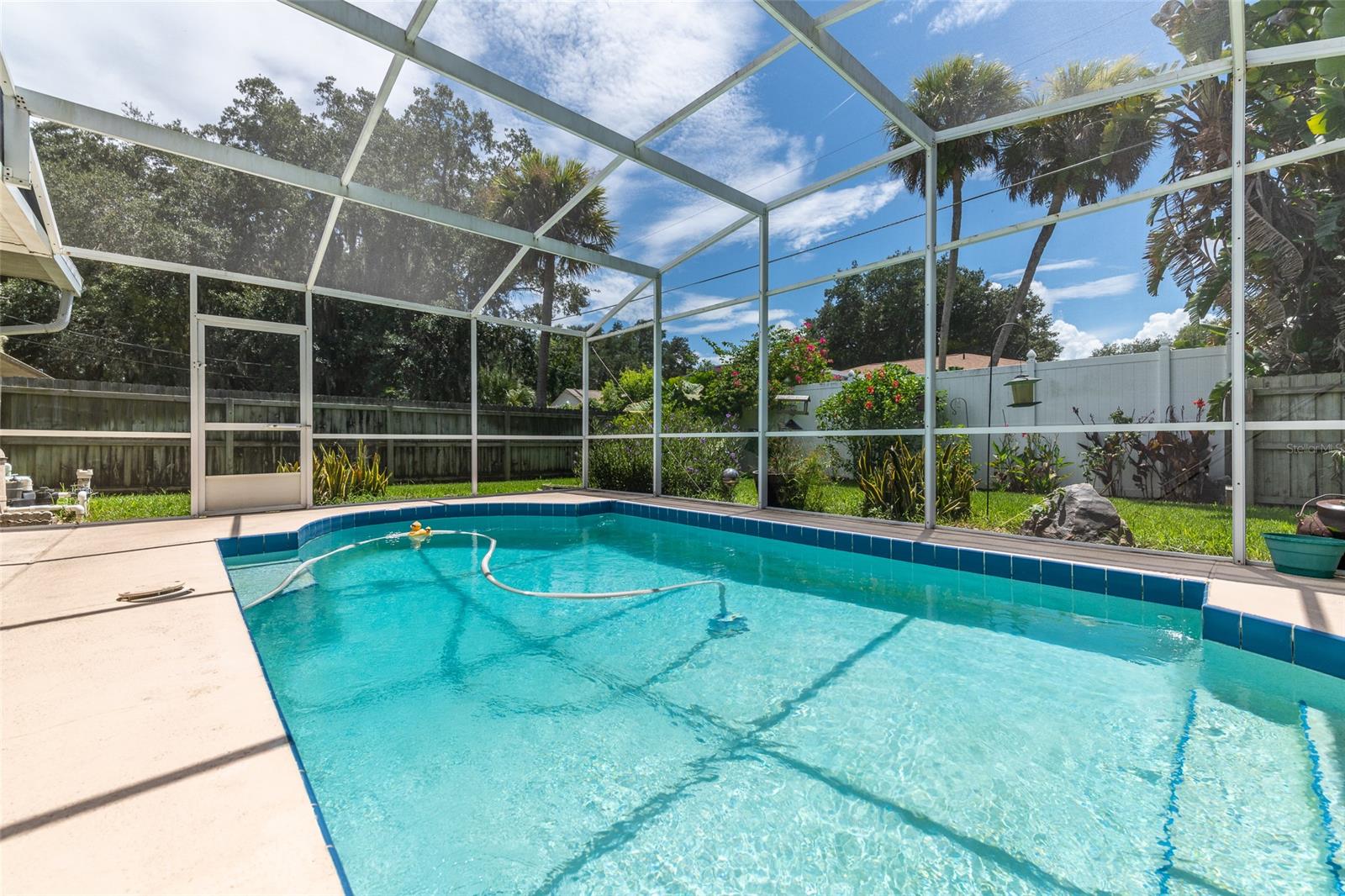 Florida Shores 03 - Residential