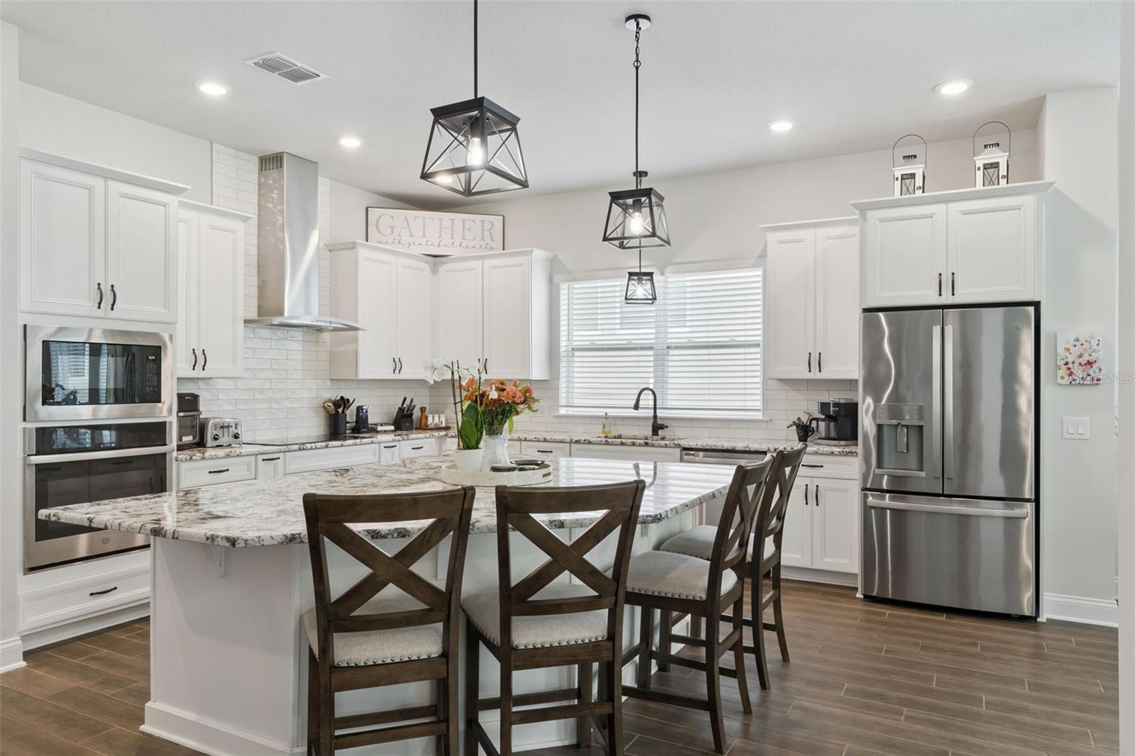 JOHNS LAKE LNDG PH 5 - Residential