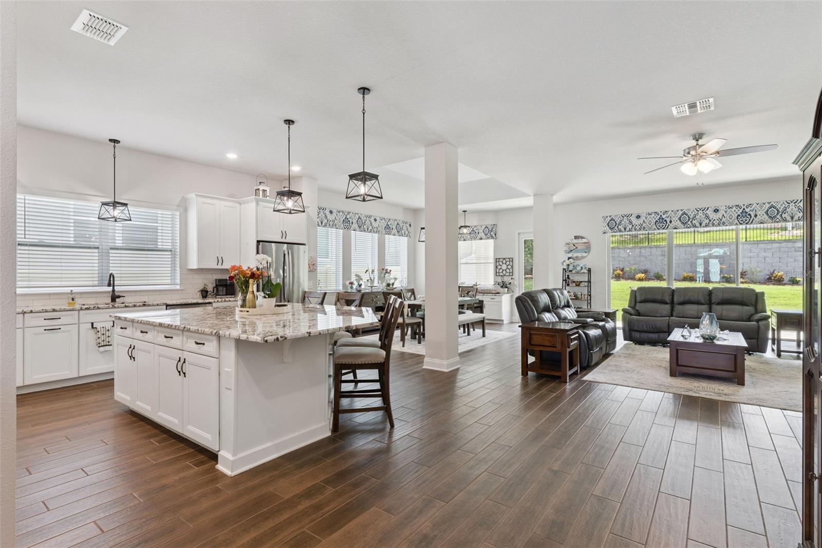 JOHNS LAKE LNDG PH 5 - Residential
