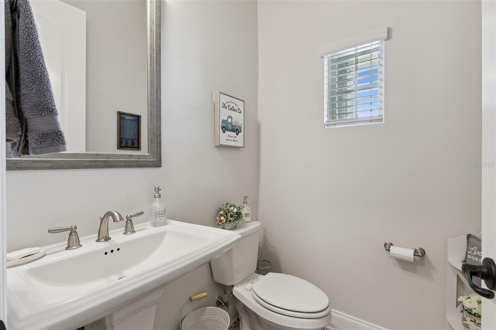 JOHNS LAKE LNDG PH 5 - Residential