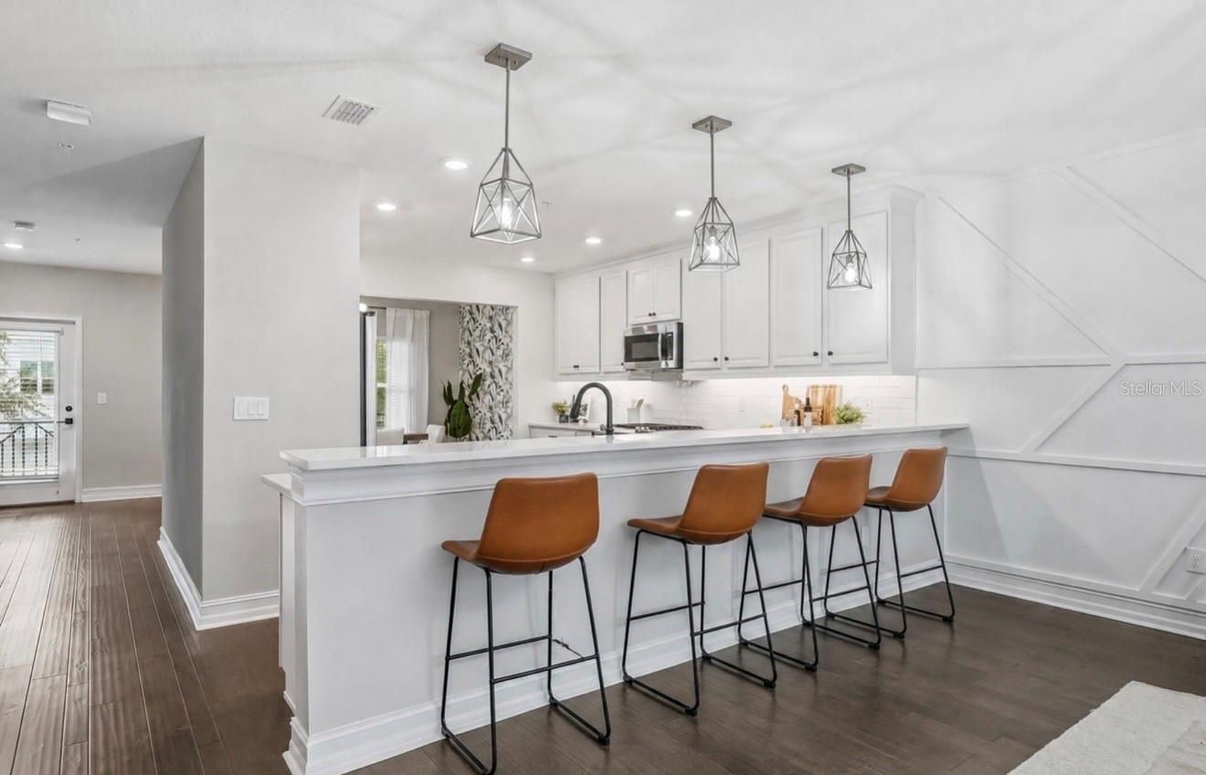 WESTSHORE MARINA DISTRICT NORTH TOWNHOMES - Residential