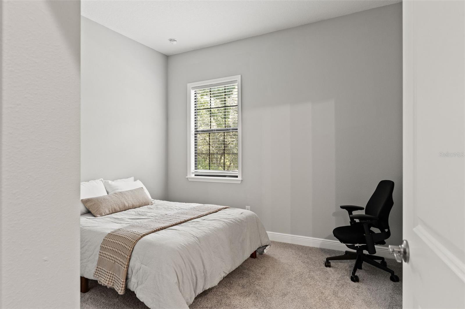 OAKS AT LIVINGSTON - Residential
