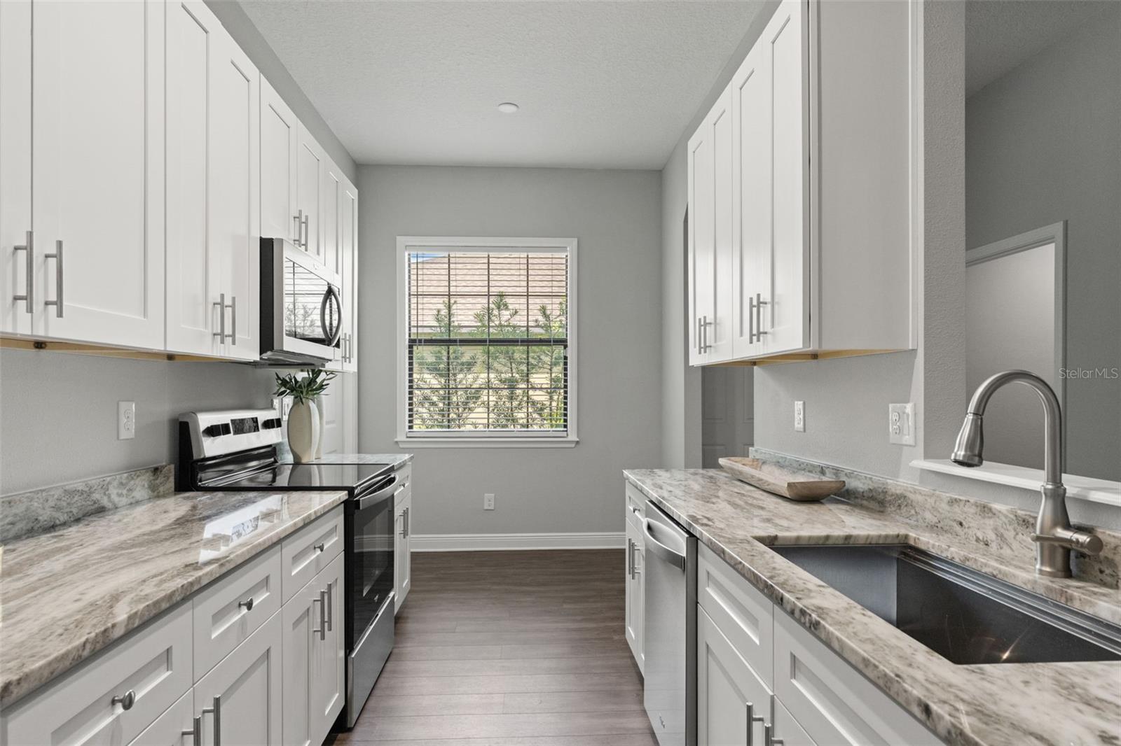 OAKS AT LIVINGSTON - Residential