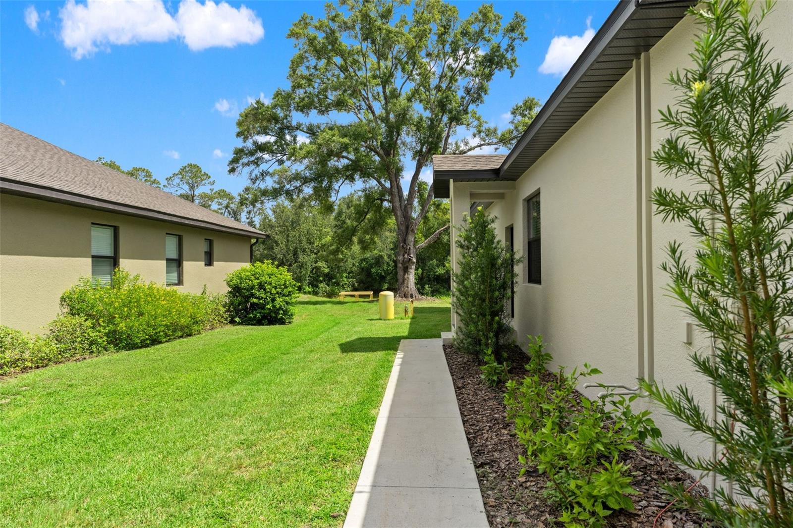 OAKS AT LIVINGSTON - Residential
