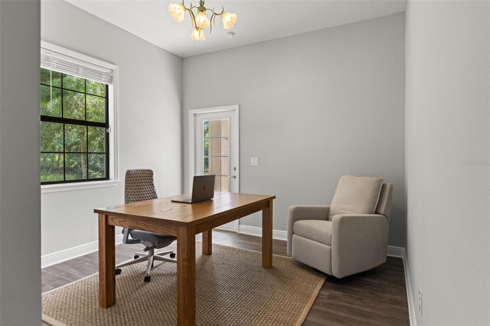OAKS AT LIVINGSTON - Residential