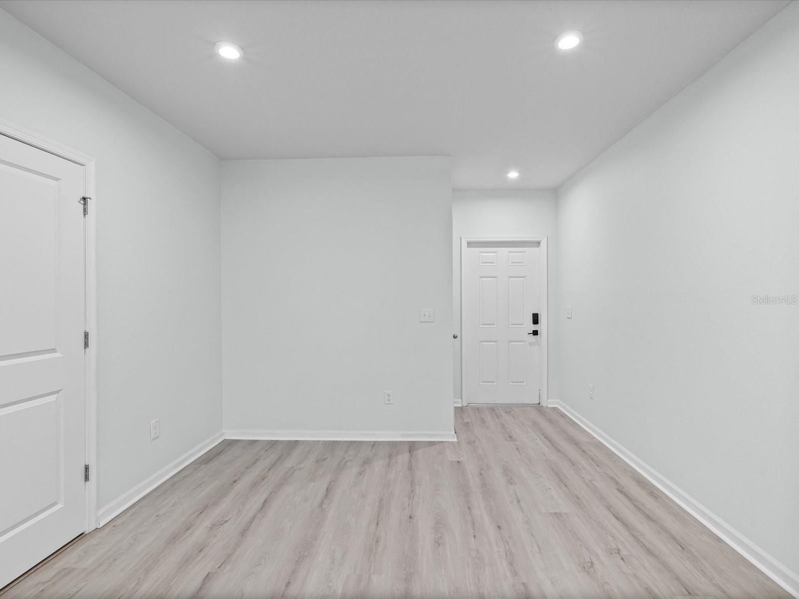 ANCLOTE SQUARE - Residential