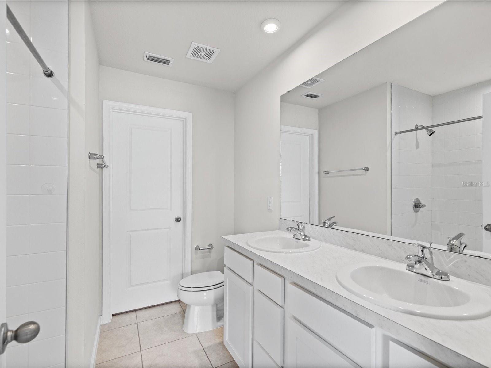 ANCLOTE SQUARE - Residential