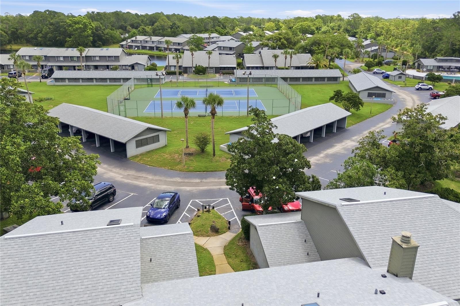 LAKES PINE RUN CONDO PH 01 02 - Residential