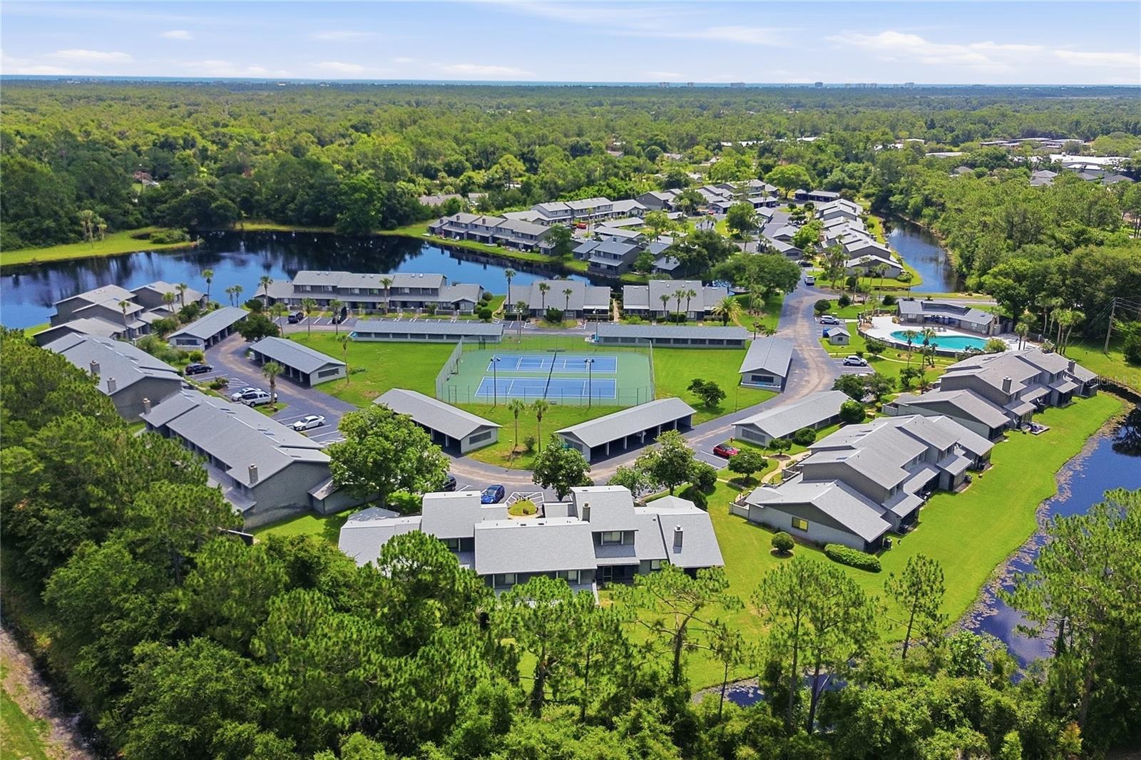 LAKES PINE RUN CONDO PH 01 02 - Residential